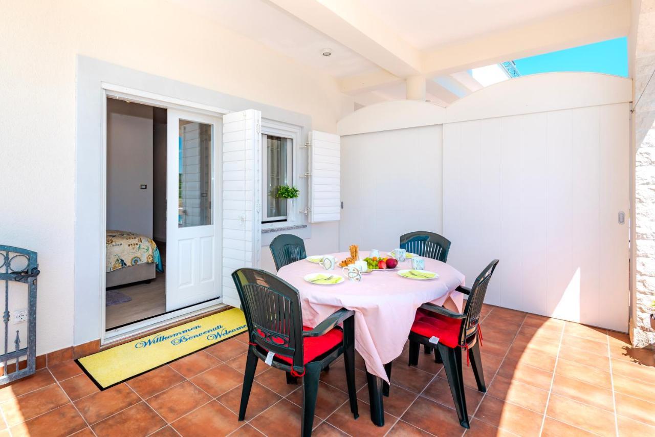 Apartment Bilice Beach Εξωτερικό φωτογραφία
