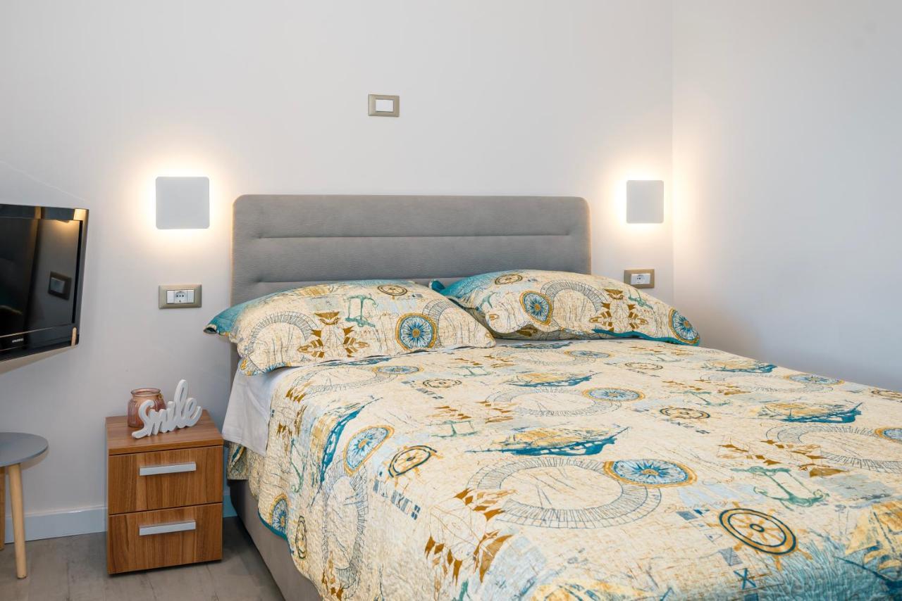 Apartment Bilice Beach Εξωτερικό φωτογραφία
