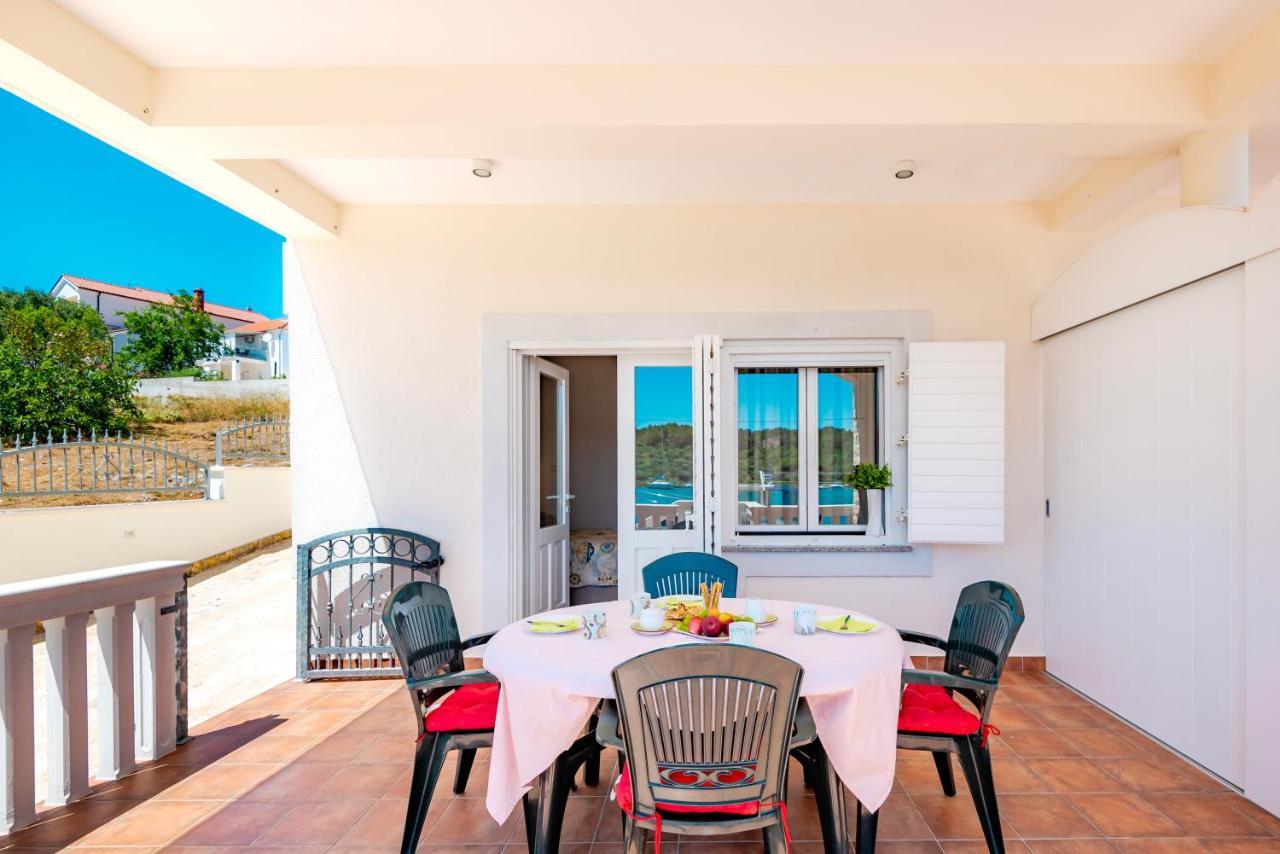 Apartment Bilice Beach Εξωτερικό φωτογραφία
