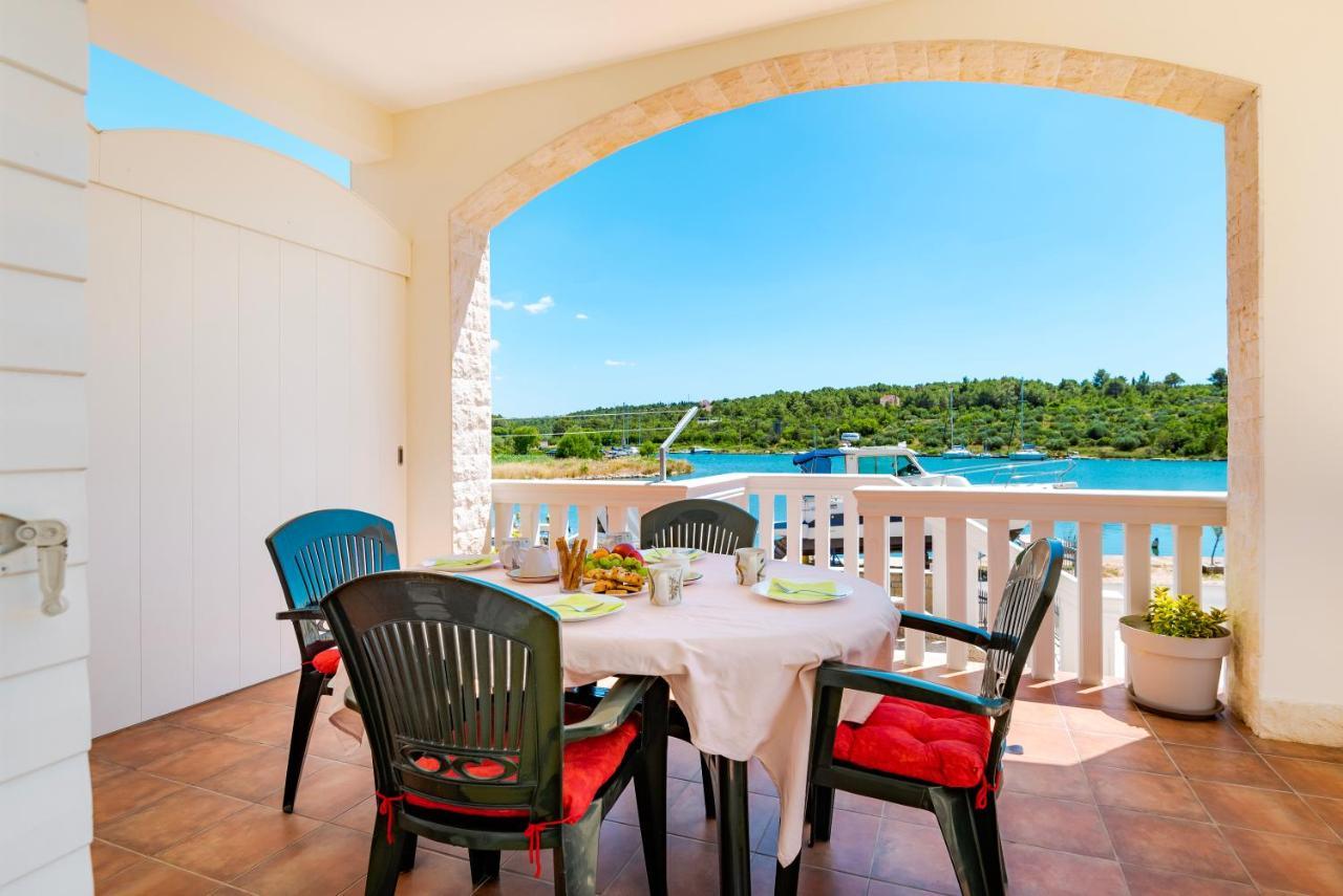Apartment Bilice Beach Εξωτερικό φωτογραφία