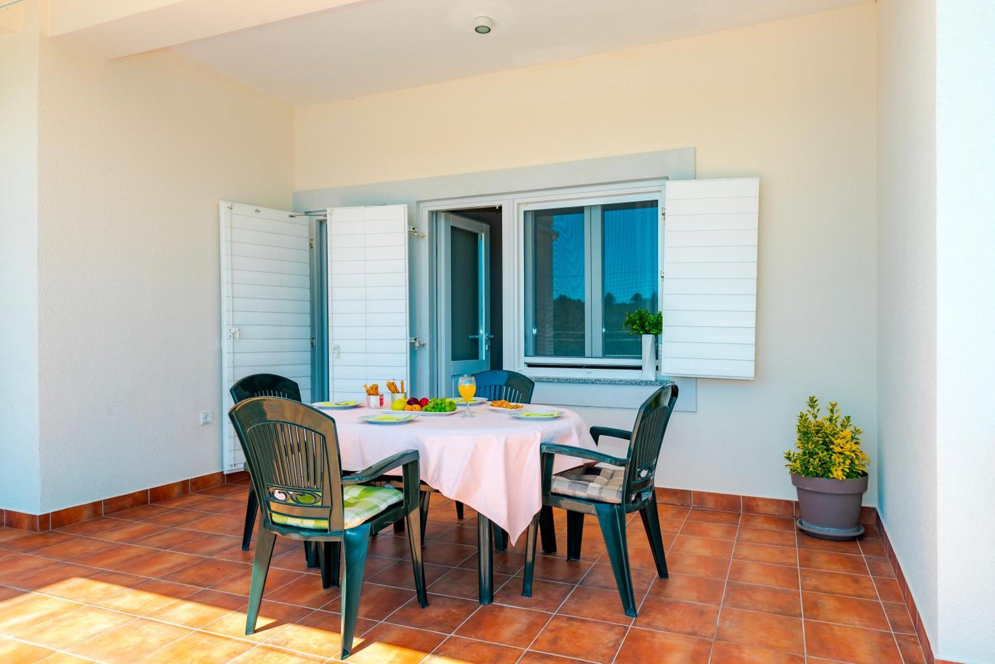 Apartment Bilice Beach Εξωτερικό φωτογραφία