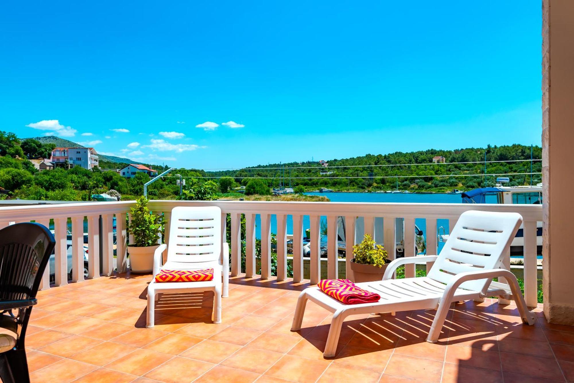 Apartment Bilice Beach Εξωτερικό φωτογραφία