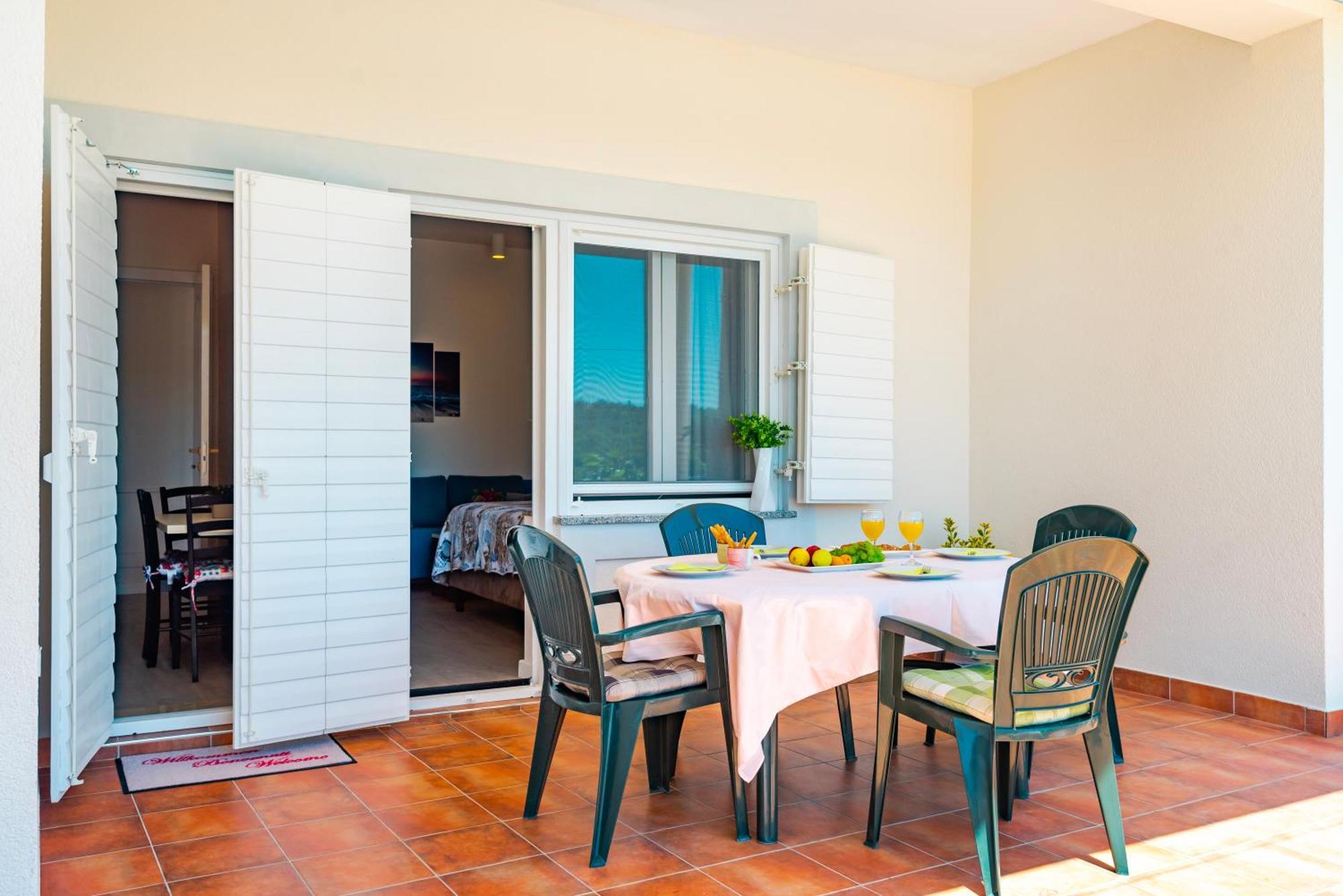Apartment Bilice Beach Εξωτερικό φωτογραφία
