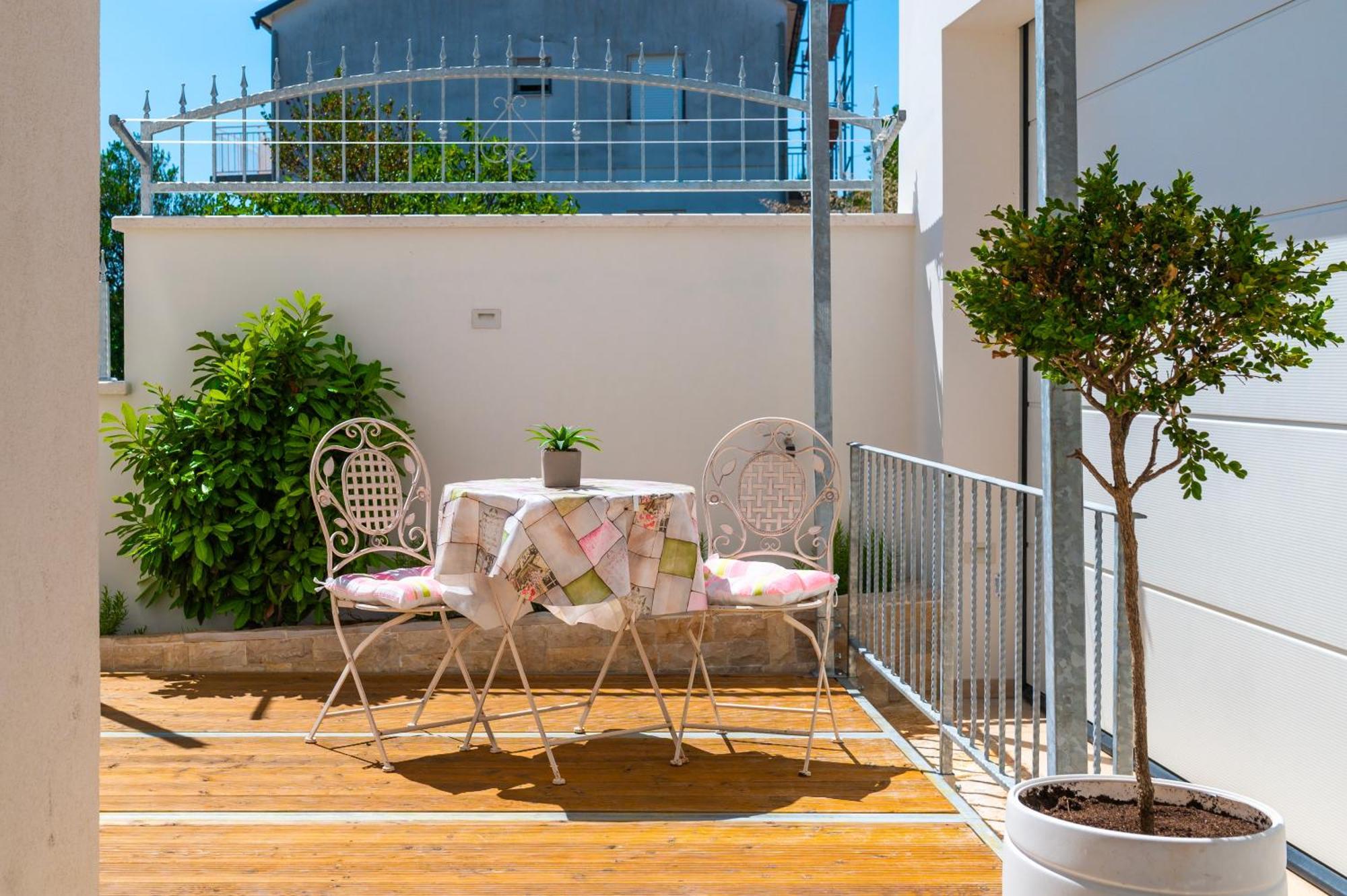 Apartment Bilice Beach Εξωτερικό φωτογραφία
