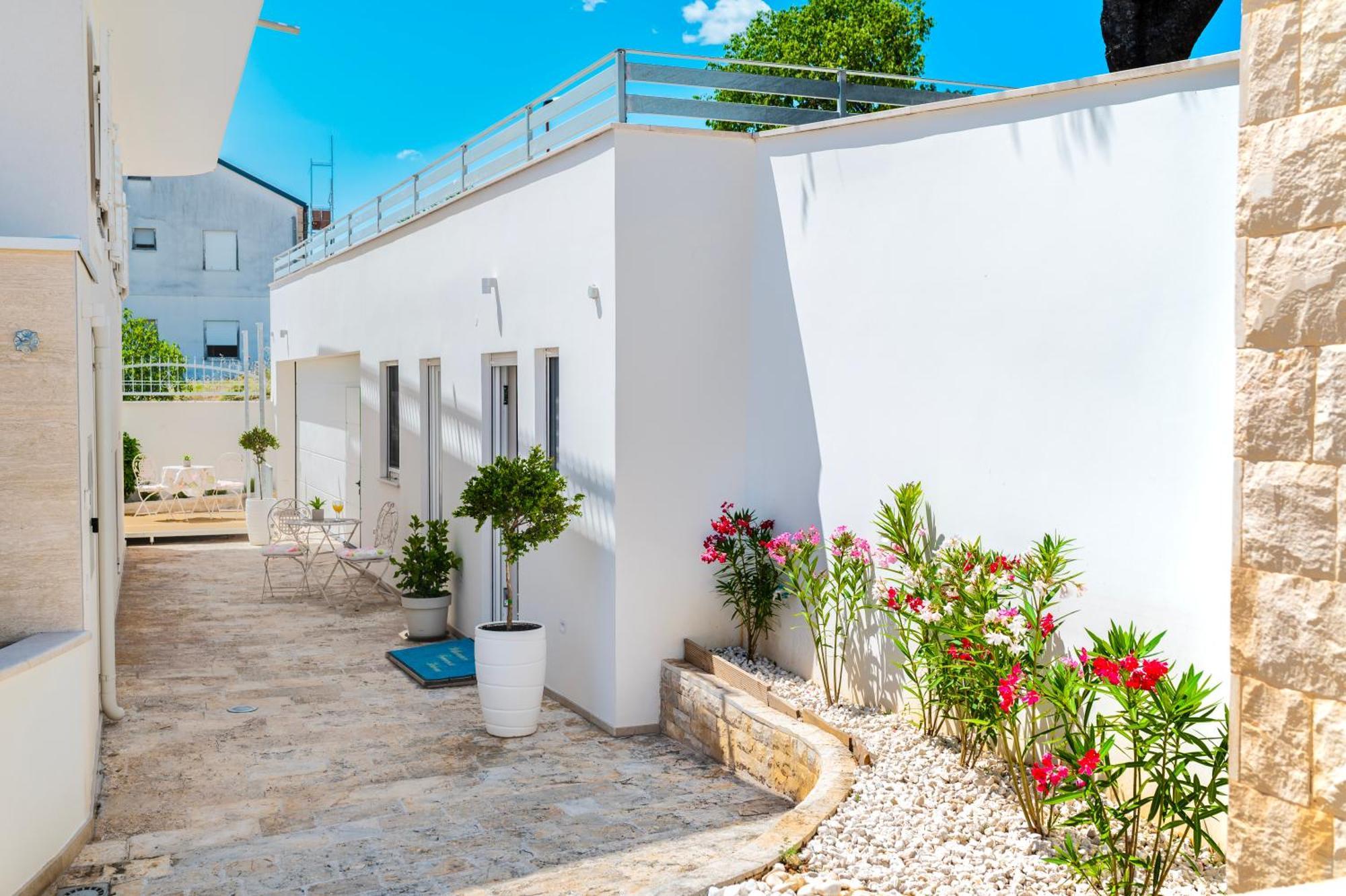 Apartment Bilice Beach Εξωτερικό φωτογραφία
