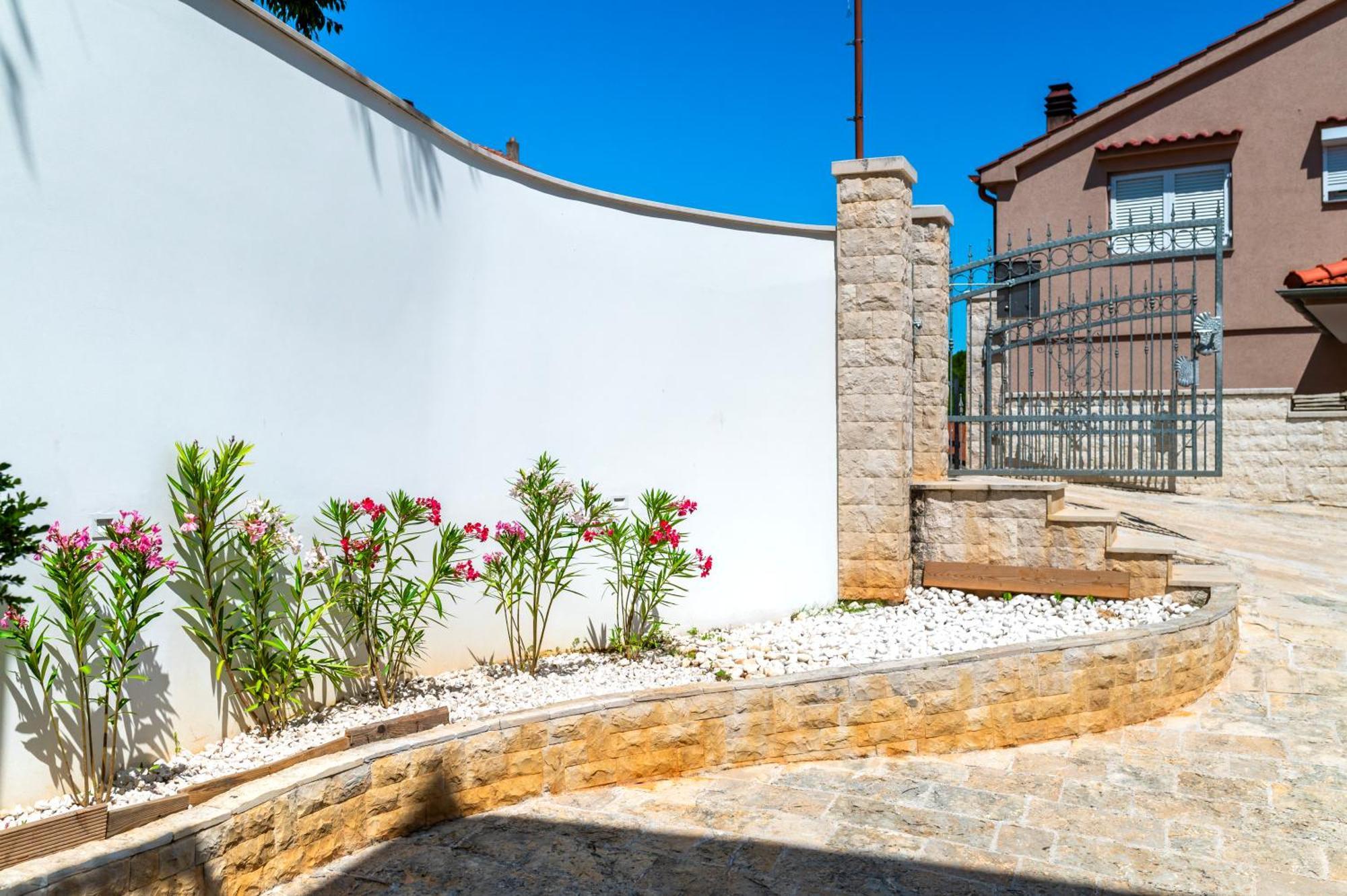 Apartment Bilice Beach Εξωτερικό φωτογραφία